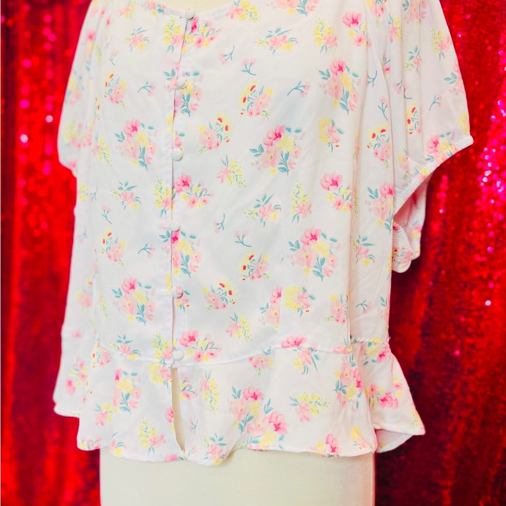Derek Heart Plus Floral Top